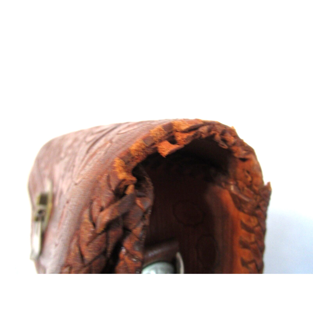 Vintage 70's Distressed Tooled Leather Clutch Purse - Picture 6 of 10